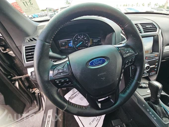 2017 Ford Explorer Sport – miniatura 10