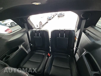 2017 Ford Explorer Sport – miniatura 14