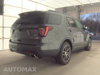 2017 Ford Explorer Sport - miniatura 4