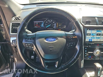 2017 Ford Explorer Sport - miniatura 10