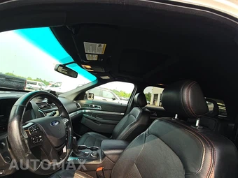 2017 Ford Explorer Sport – miniatura 18