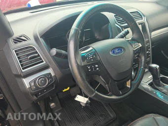 2017 Ford Explorer Sport – miniatura 10