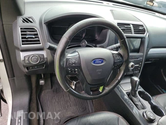 2017 Ford Explorer Sport – miniatura 10