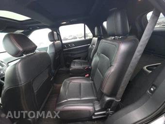 2017 Ford Explorer Sport - miniatura 13
