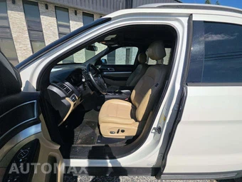 2017 Ford Explorer XLT - miniatura 6