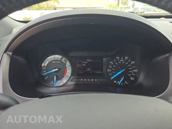 2017 Ford Explorer XLT – miniatura 12