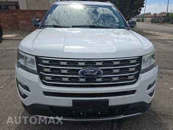 2017 Ford Explorer XLT – miniatura 2