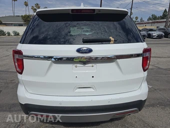 2017 Ford Explorer XLT – miniatura 5