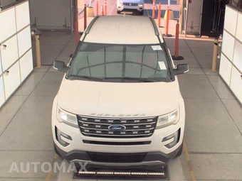 2017 Ford Explorer XLT - miniatura 2
