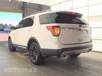 2017 Ford Explorer XLT - miniatura 6