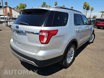 2017 Ford Explorer XLT - miniatura 35