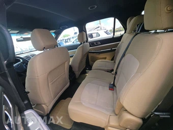 2017 Ford Explorer XLT - miniatura 13