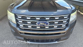 2017 Ford Explorer XLT - miniatura 18