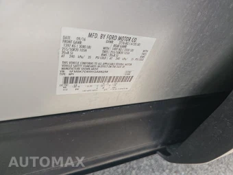2017 Ford Explorer XLT – miniatura 15
