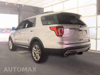 2017 Ford Explorer XLT – miniatura 6