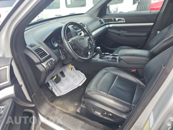 2017 Ford Explorer XLT – miniatura 7