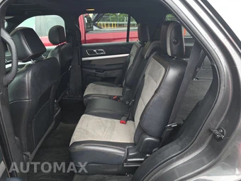 2017 Ford Explorer XLT – miniatura 13