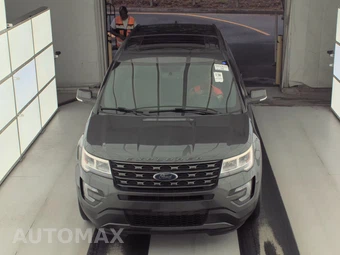 2017 Ford Explorer XLT – miniatura 2
