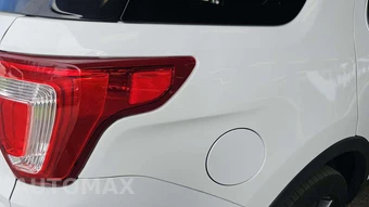 2017 Ford Explorer XLT – miniatura 35