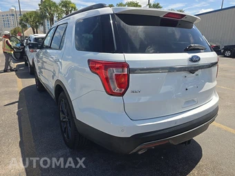 2017 Ford Explorer XLT – miniatura 6