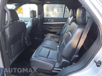 2017 Ford Explorer XLT - miniatura 13