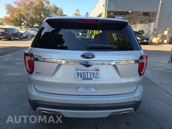2017 Ford Explorer XLT - miniatura 5
