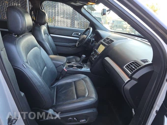 2017 Ford Explorer XLT - miniatura 8