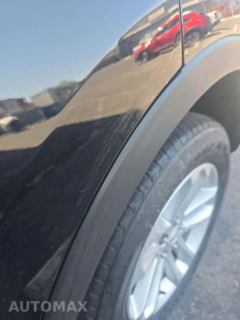 2017 Ford Explorer XLT - miniatura 21