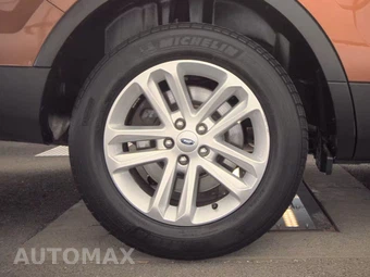 2017 Ford Explorer XLT – miniatura 11