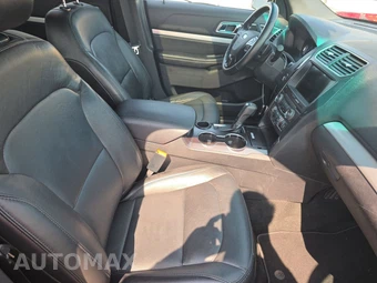 2017 Ford Explorer XLT – miniatura 14