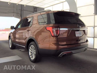 2017 Ford Explorer XLT – miniatura 8