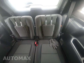 2017 Ford Explorer XLT – miniatura 14