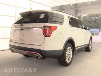 2017 Ford Explorer XLT - miniatura 4