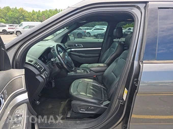 2017 Ford Explorer XLT - miniatura 7