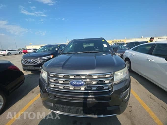 2017 Ford Explorer XLT – miniatura 2