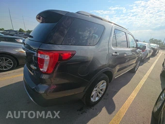 2017 Ford Explorer XLT – miniatura 4