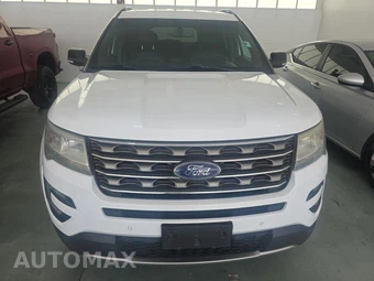 2017 Ford Explorer XLT - miniatura 2