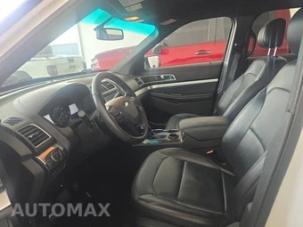 2017 Ford Explorer XLT - miniatura 7