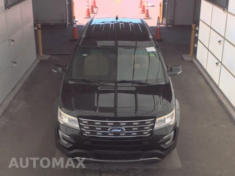 2017 Ford Explorer XLT – miniatura 2