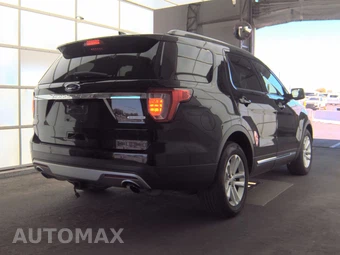 2017 Ford Explorer XLT – miniatura 4