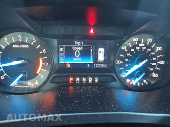 2017 Ford Explorer XLT – miniatura 12