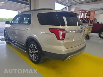 2017 Ford Explorer XLT - miniatura 6