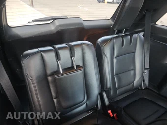 2017 Ford Explorer XLT - miniatura 14