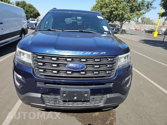2017 Ford Explorer XLT - miniatura 2