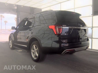 2017 Ford Explorer XLT - miniatura 6