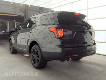2017 Ford Explorer XLT – miniatura 6