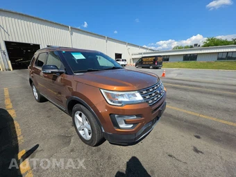 2017 Ford Explorer XLT – miniatura 3