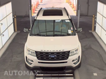 2017 Ford Explorer XLT - miniatura 2