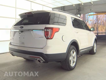 2017 Ford Explorer XLT - miniatura 4