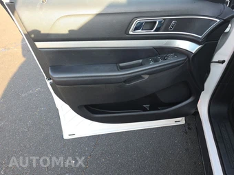 2017 Ford Explorer XLT - miniatura 9